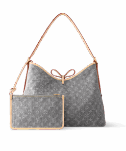 Louis Vuitton CarryAll MM M13289