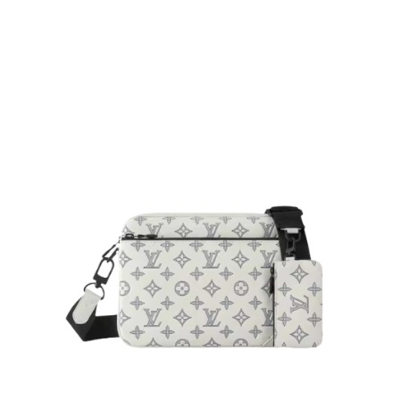 Louis Vuitton Trio Messenger M24754