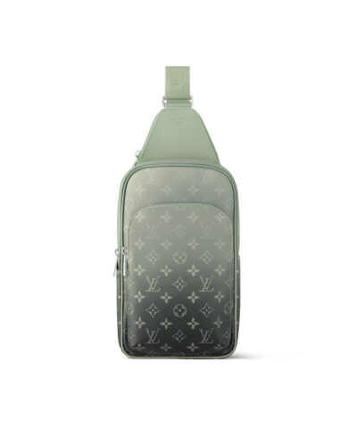 Louis Vuitton Avenue Slingbag M11702