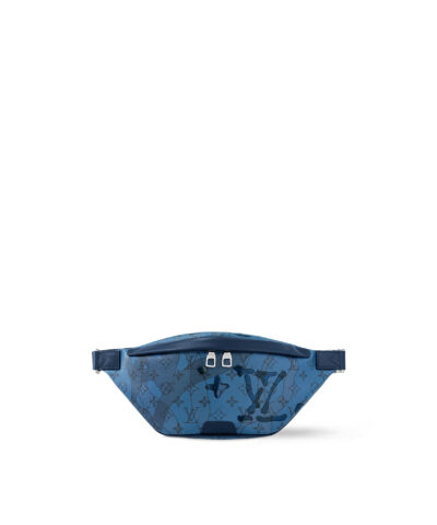 Louis Vuitton Discovery Bumbag M22576