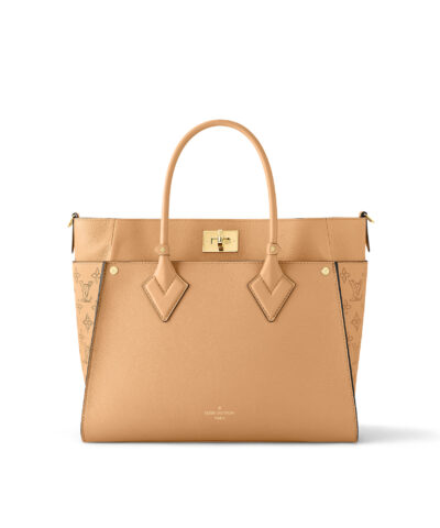 Louis Vuitton On My Side GM M22226