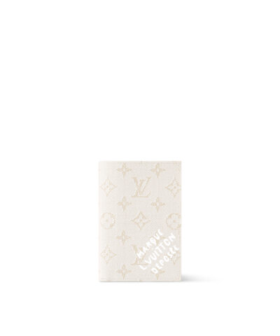 Louis Vuitton Passport Cover M15075
