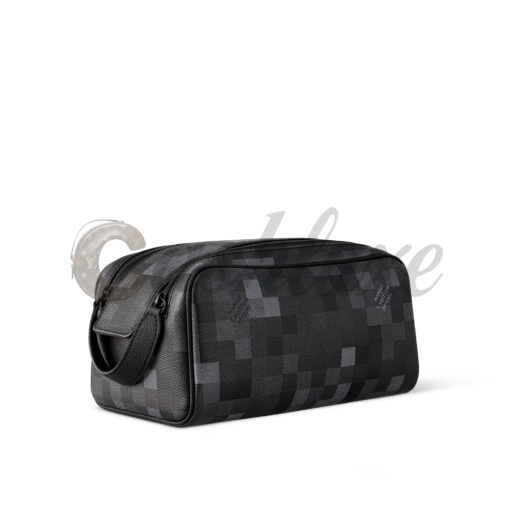 Louis Vuitton Dopp Kit M15109 - Image 2