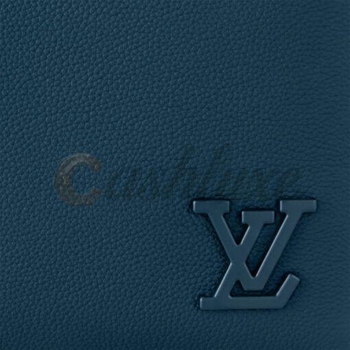 Louis Vuitton Takeoff Pouch M82813 - Image 4