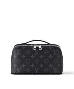 Louis Vuitton Toiletry Bag M11508
